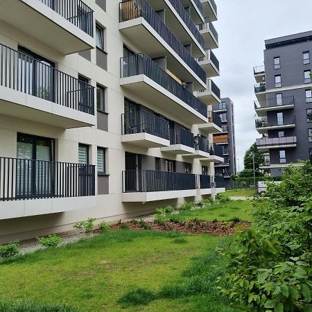 Apple Apartments - Gdanska Prywatne Miejsce Parkingowe Łódź Esterno foto